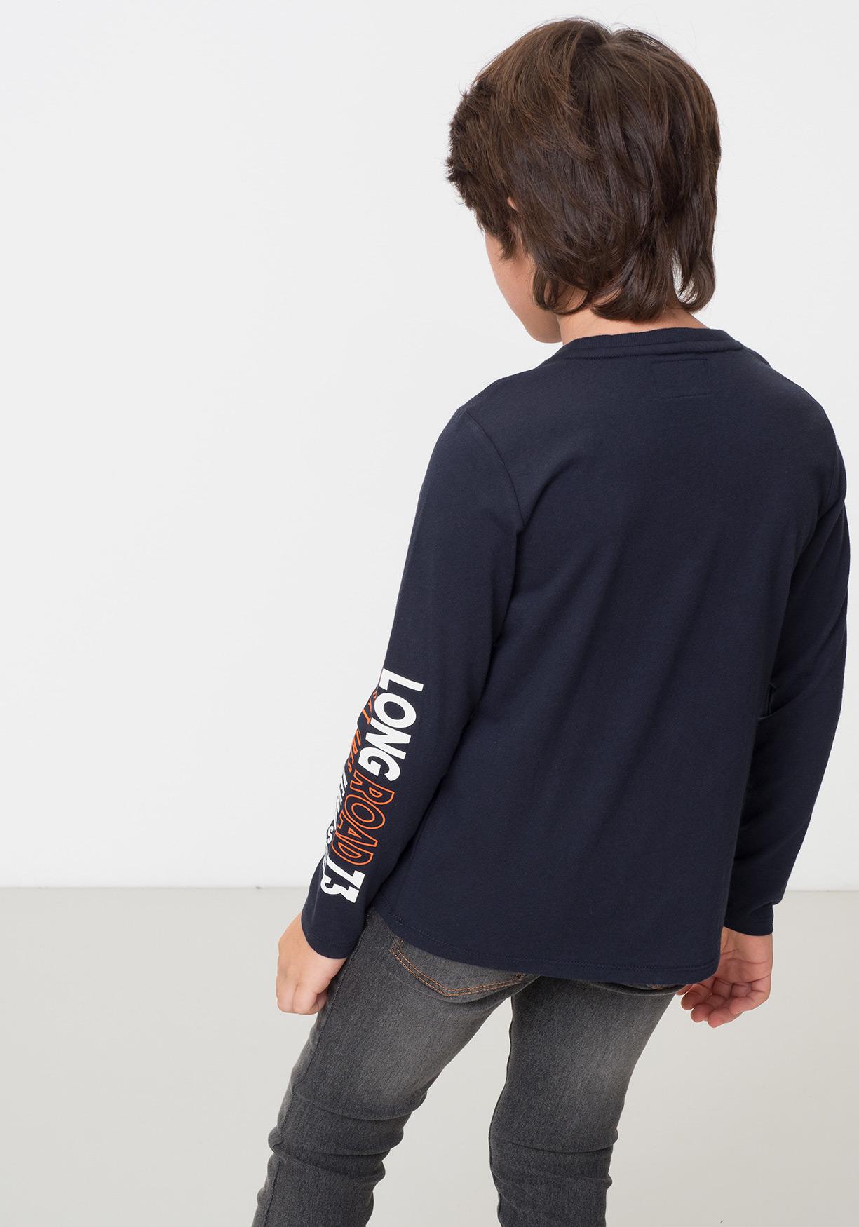 Carrefour (2018) – Sergio Reifs